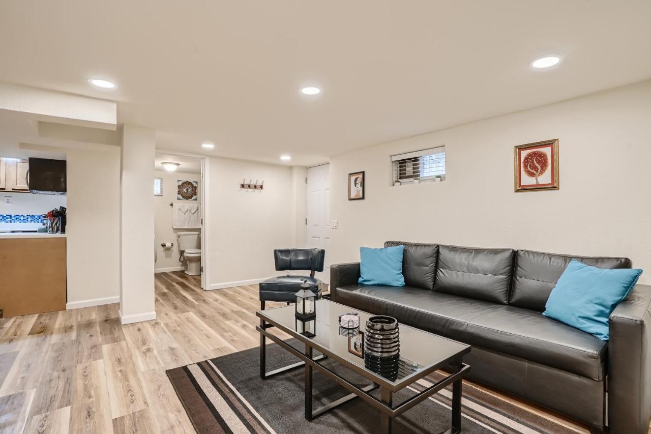 Sloans Lake Getaway - Basement Apartment Near Broncos And Downtown Denver Лейквуд Екстер'єр фото