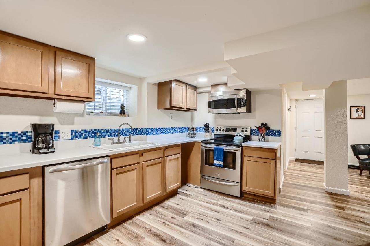 Sloans Lake Getaway - Basement Apartment Near Broncos And Downtown Denver Лейквуд Екстер'єр фото