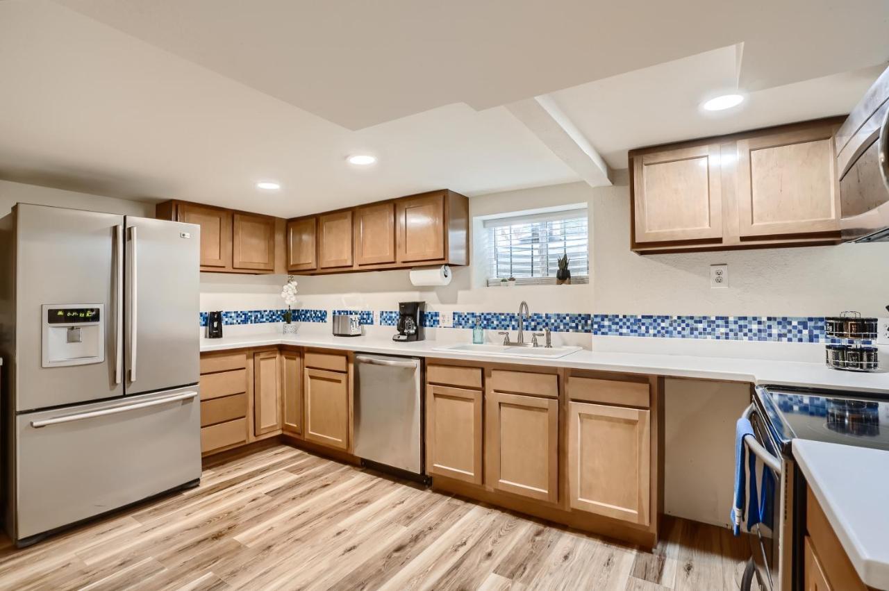 Sloans Lake Getaway - Basement Apartment Near Broncos And Downtown Denver Лейквуд Екстер'єр фото