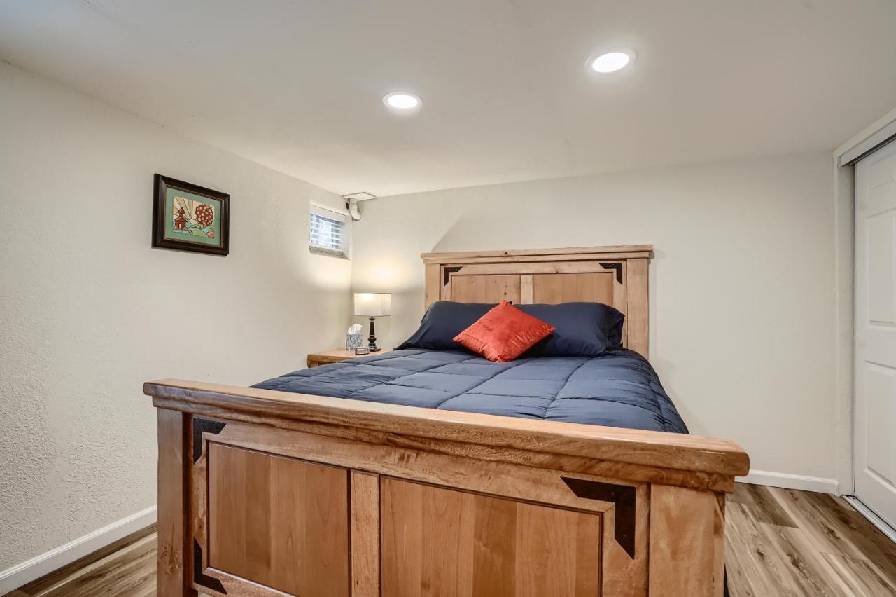 Sloans Lake Getaway - Basement Apartment Near Broncos And Downtown Denver Лейквуд Екстер'єр фото